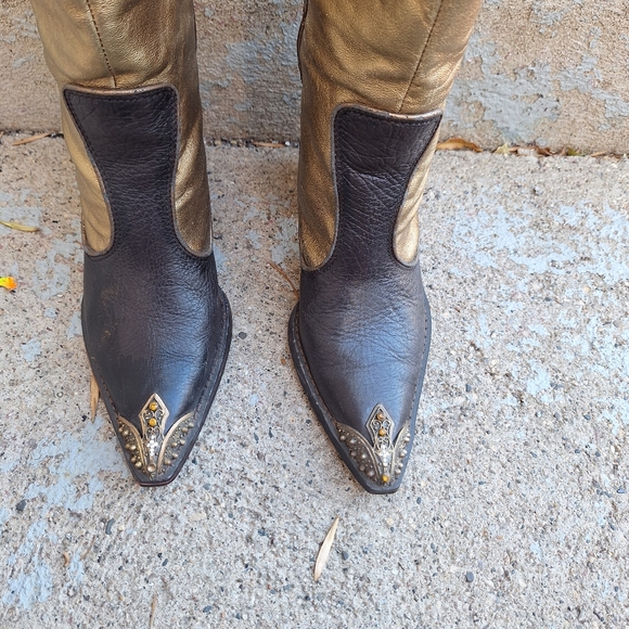 DG2 by Diane Gilman Gold and Black Western Boots - Picture 5 of 12
